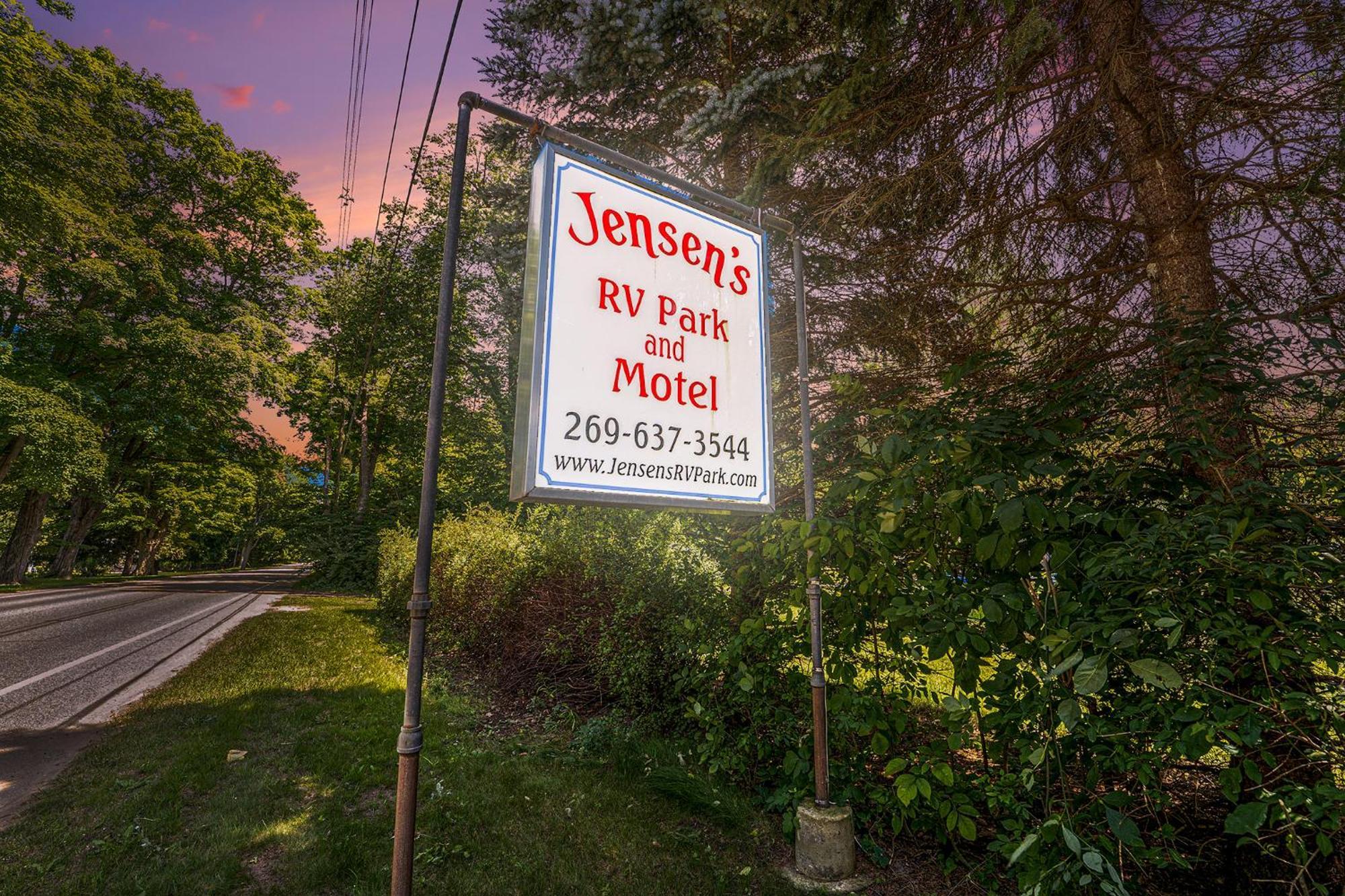 Jensen'S Rv Park And Motel South Haven Bagian luar foto